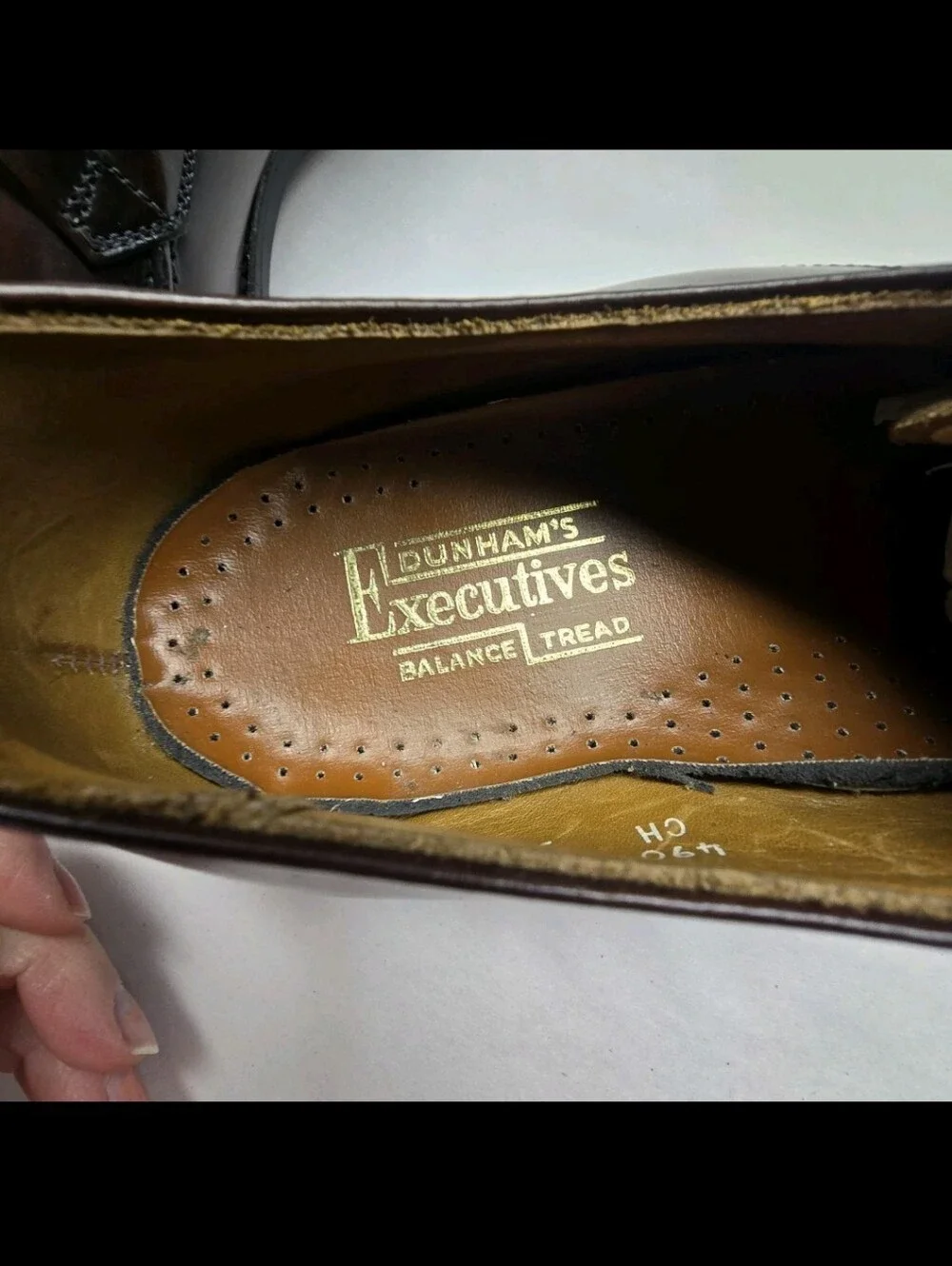 Dunham's Executives Balance Tread Brown Leather Dress Shoe Size 9 See Notes